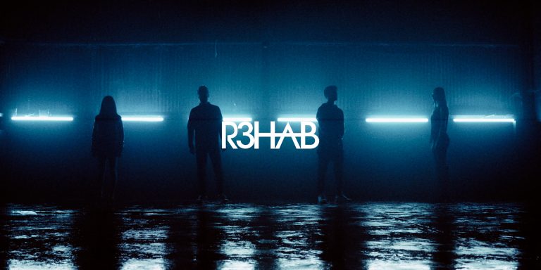 R3HAB x Conor Maynard – Hold On Tight